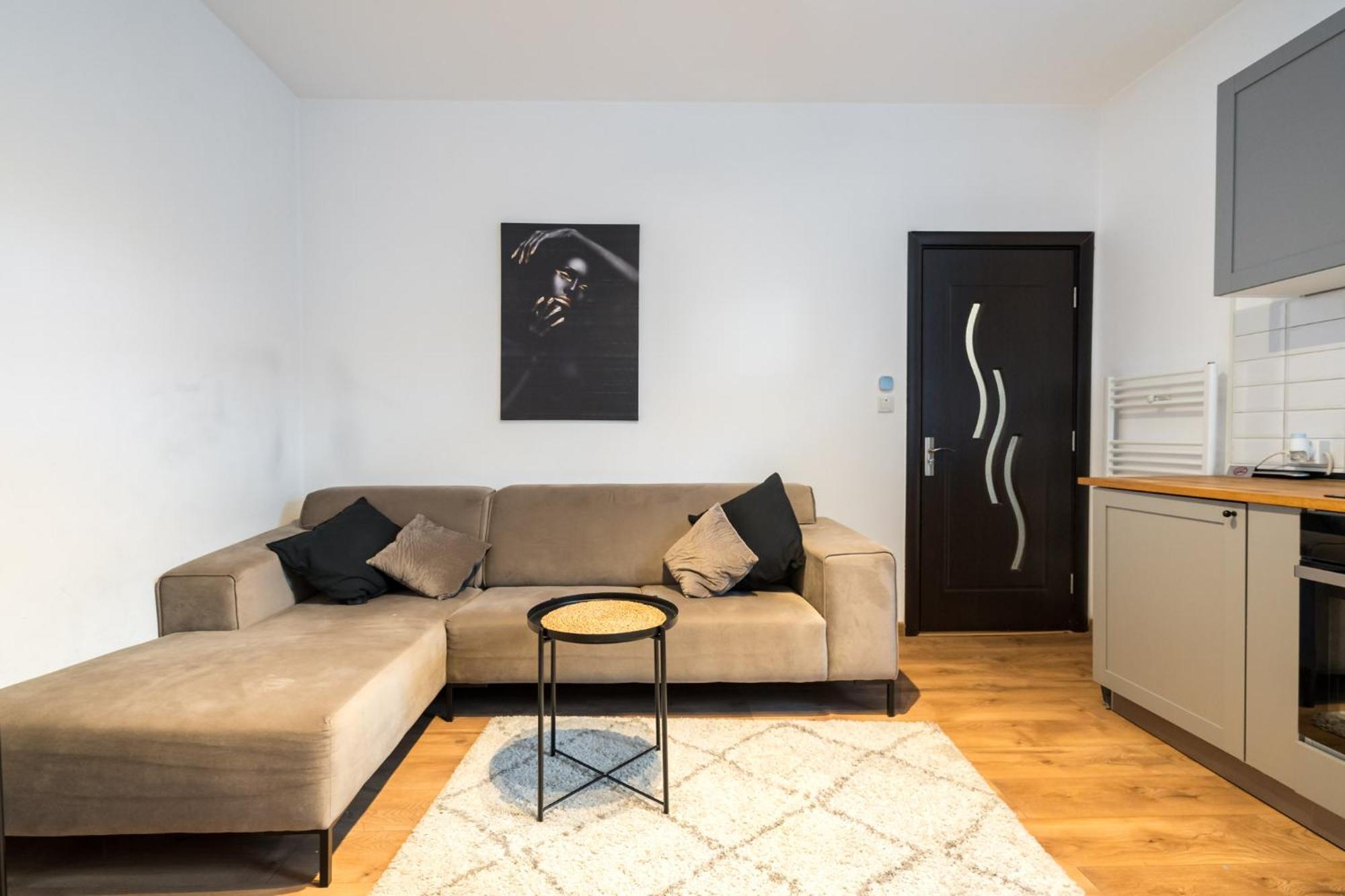 Black Rose Bucureşti Ngoại thất bức ảnh